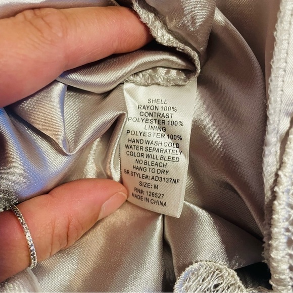 Francesca’s Lace Overlay Mini Dress – Silver/White, Elegant, Size Medium - Picture 13 of 13